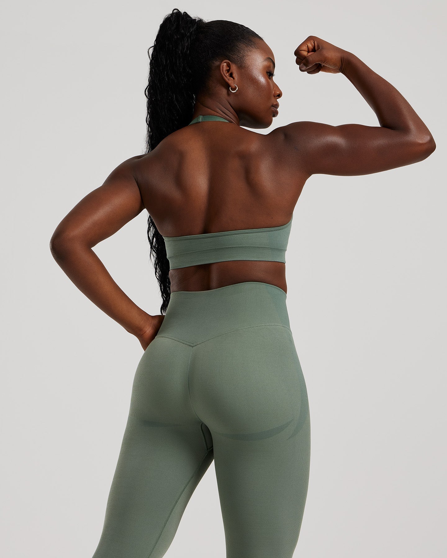 Motion Seamless Halter Bra | Sage