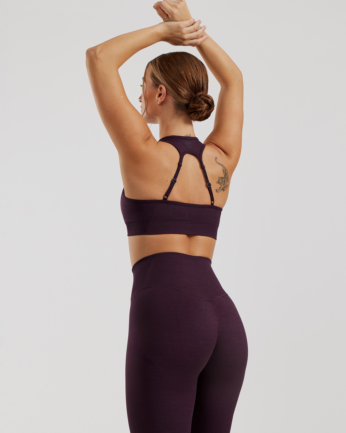 Motion Seamless Racer Back Bra | Midnight Plum