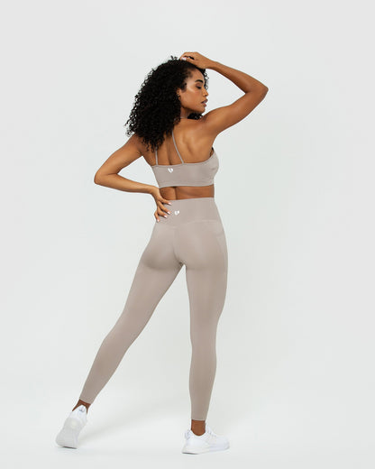 Essential Leggings with Pockets | Buff