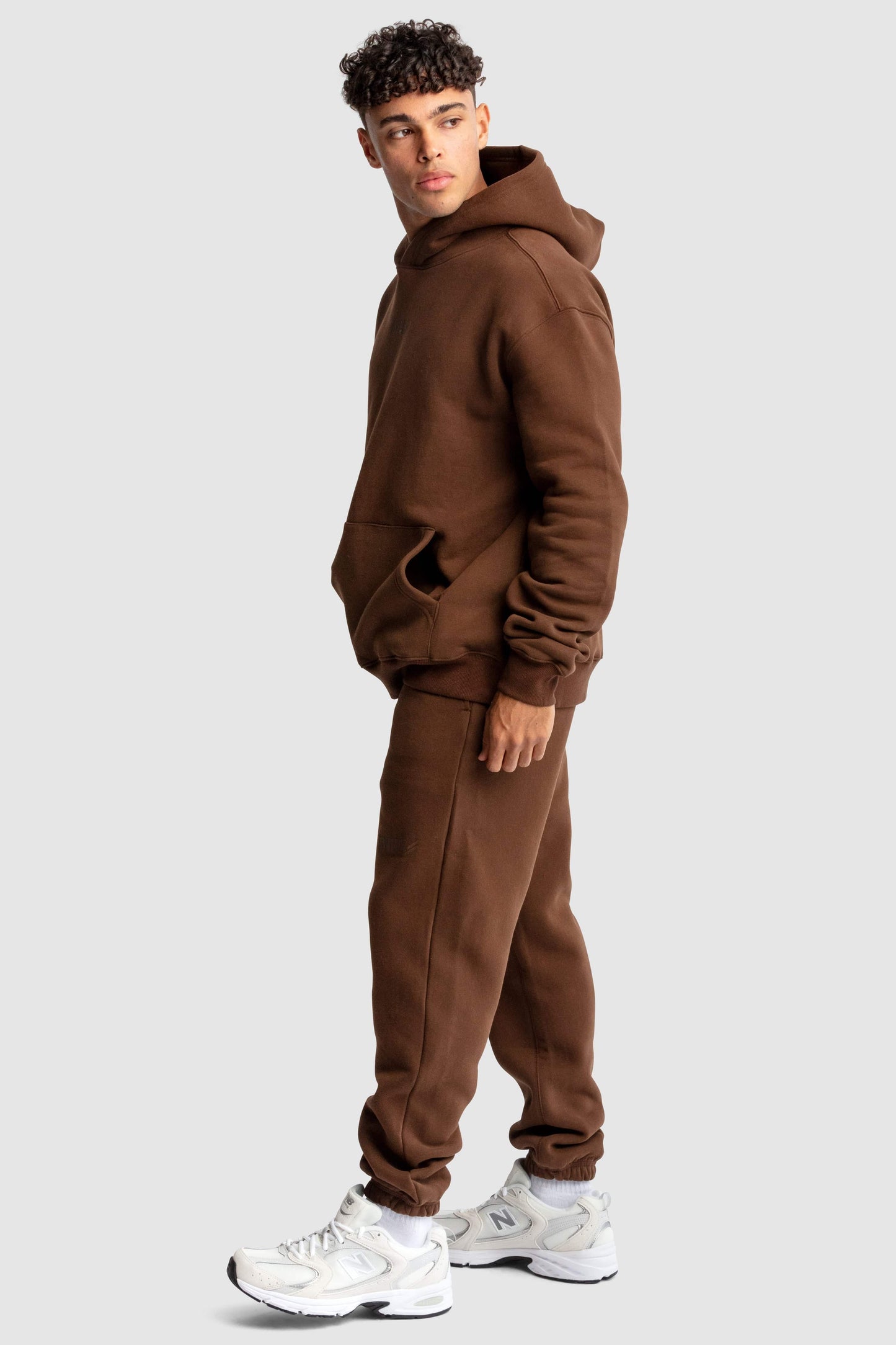 Men's DYVN Relaxed Fit Hoodie - Chocolate